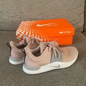 Nike - Renew In-Season TR 9